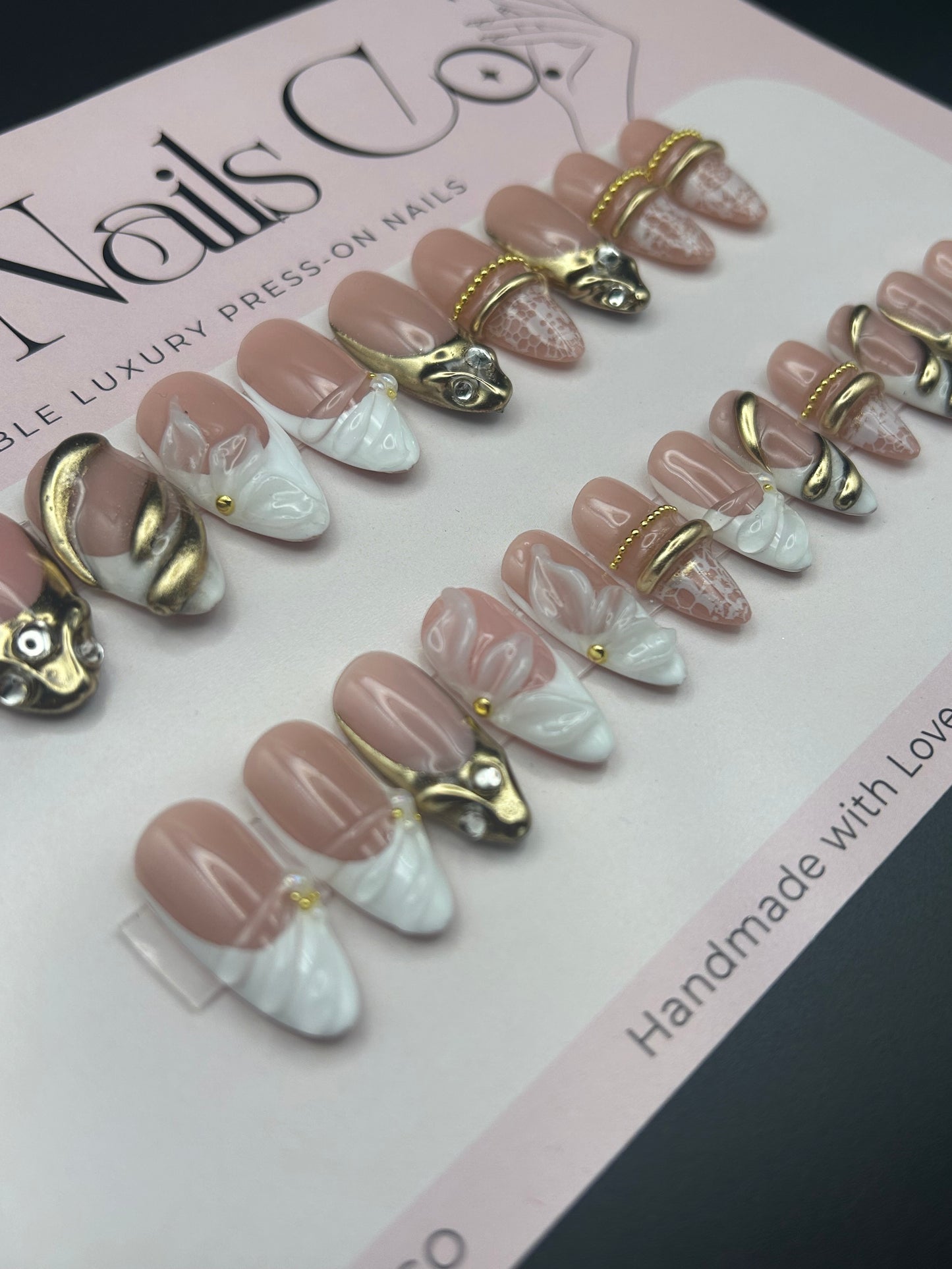 Ready To ship: Champagne Kiss